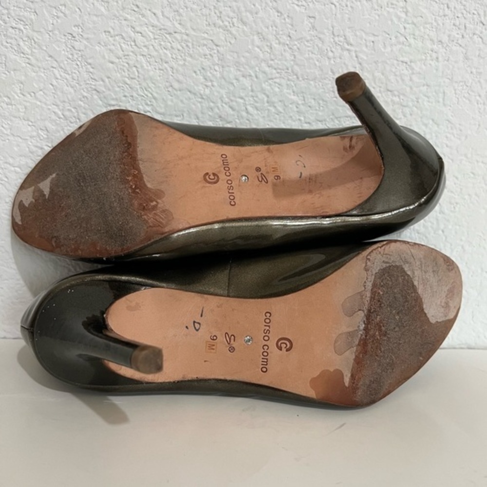 Corso Como Genuine Patent Leather Metallic Pewter Pumps Heels Size 9 - Picture 11 of 14